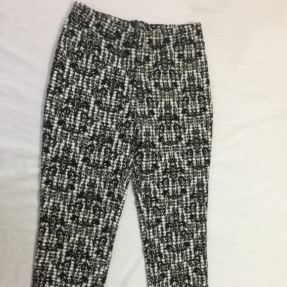 🦚🦚🦚 EMMA GIRLS PULL ON PANTS SIZE XL 🦚🦚🦚 - Picture 1 of 6